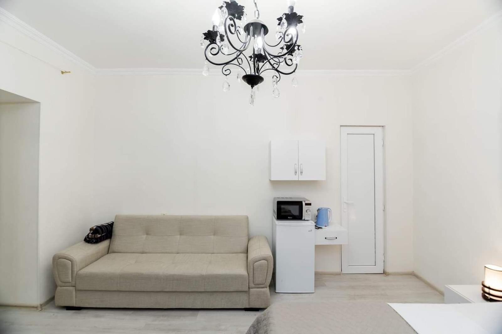 Nina'S Apartaments Tbilisi Bagian luar foto